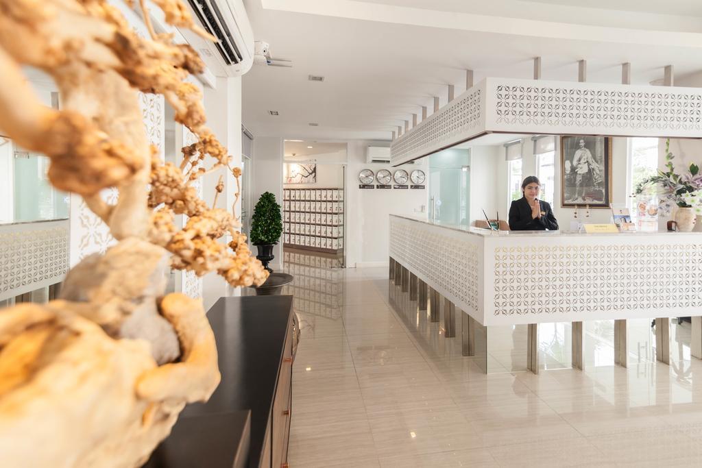 Racha Residence Sziracsa Kültér fotó