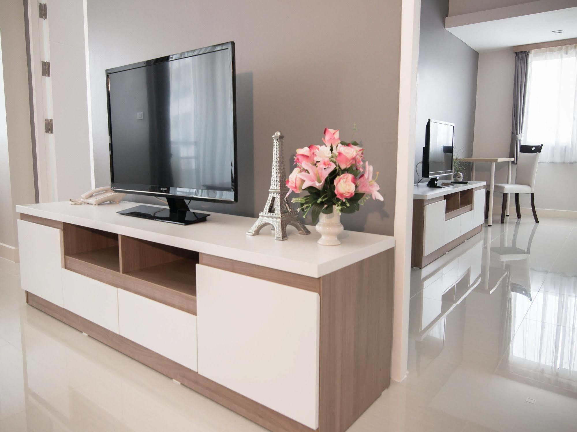 Racha Residence Sziracsa Kültér fotó
